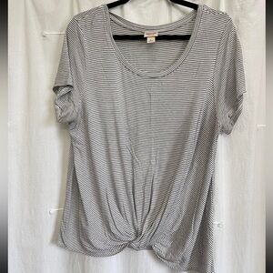 Mossimo Supply Co Gray Tie Front Short Sleeve T-Shirt